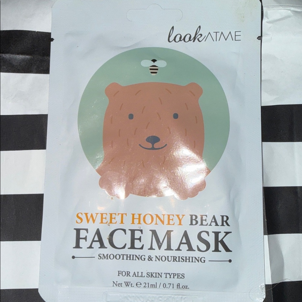 Korean Look At Me Sweet Honey Bear Face Mask